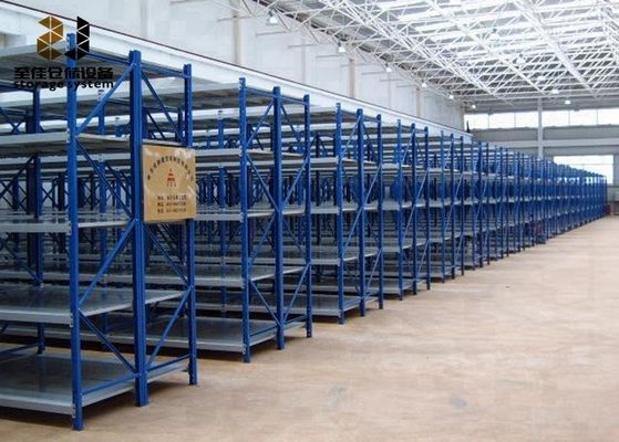Стальные Q235 / Q345 Максимальная масса 4500 кг на уровень Системы стойки для поддонов с мощным покрытием